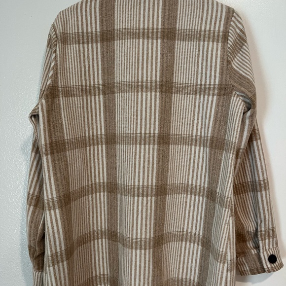 Ci Sono Brown and Cream Pea Coat with Classic Lapel - Picture 2 of 2